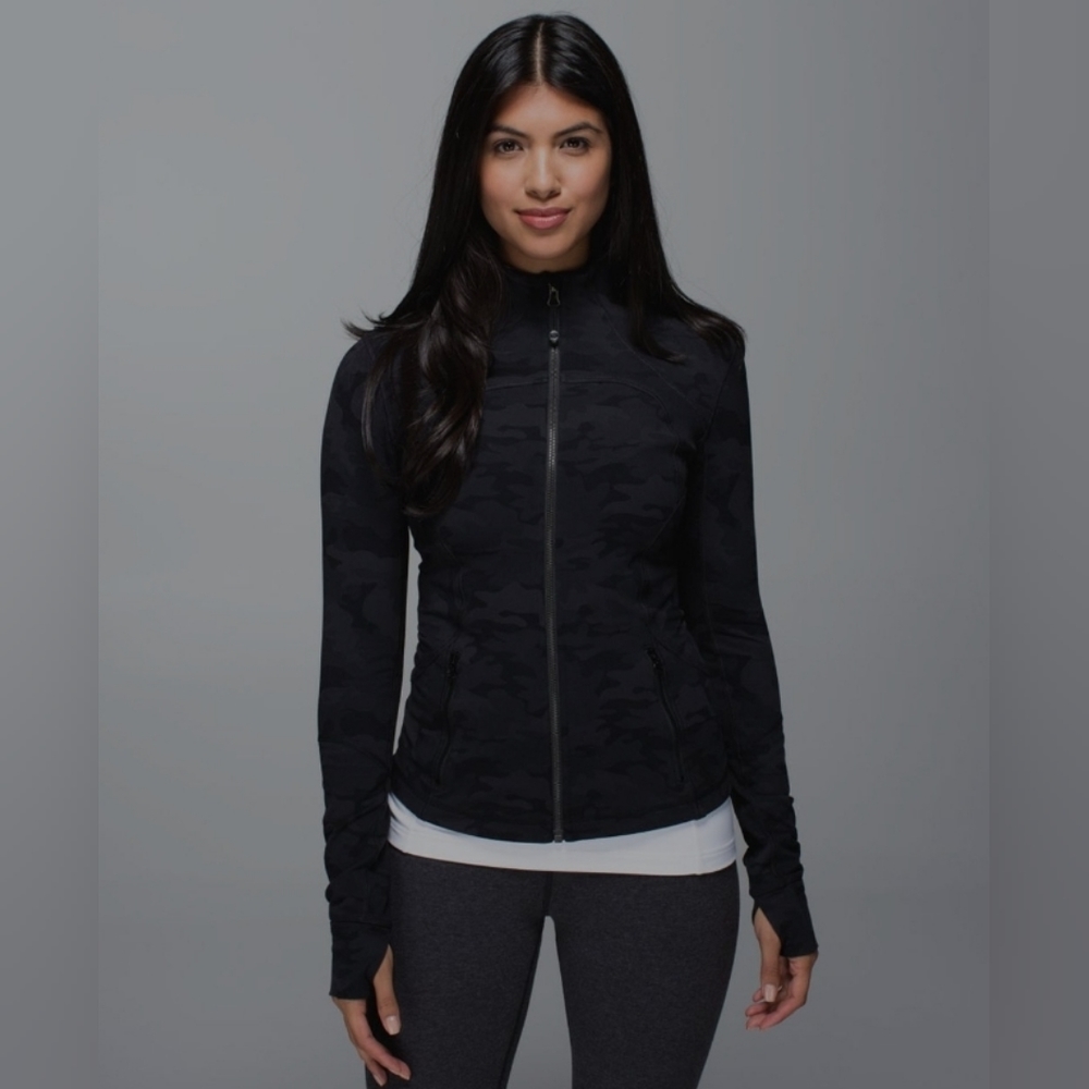 Lululemon Forme Jacket *Cuffins Savasana Camo New Black / Soot